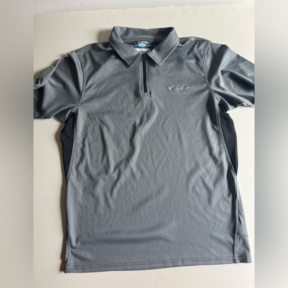 new without tags short sleeve columbia coil zipper polo shirt
